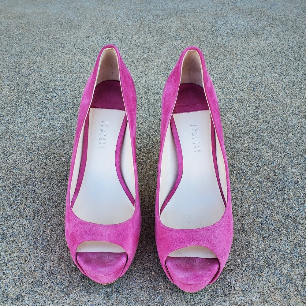 Barney's New York Suade Barbie Pink Peep Toes Pumps, Size 8